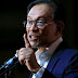 Tiba-tiba Anwar 'melenting'