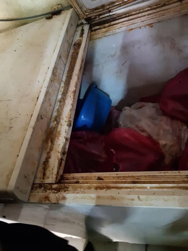 87FA1E78-BA4B-4C70-BEF0-9202E1529E5D