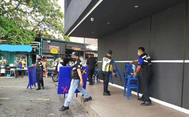 AEF74BC2-99DF-4249-B38A-5A93E81D9A68